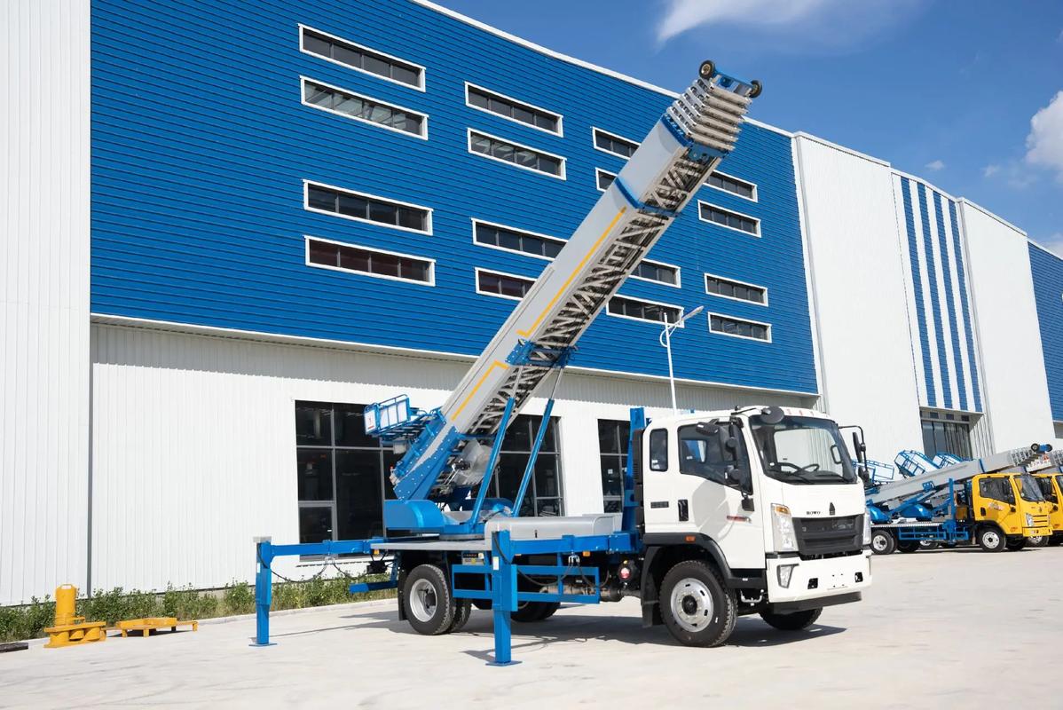 毛感乡小型云梯车上料车租赁多少钱